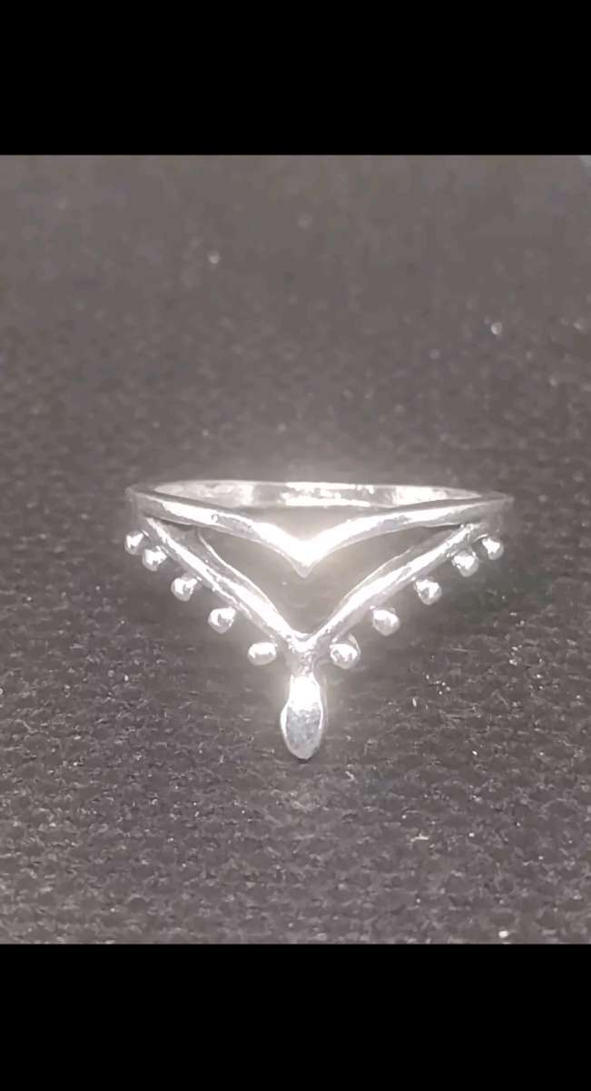 Veil Style Silver Ring