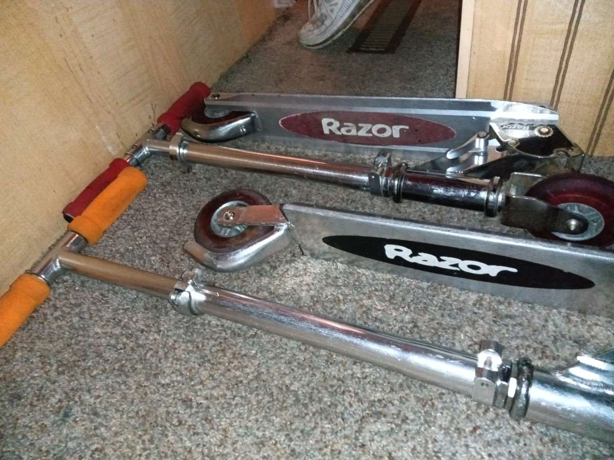 razor scooters