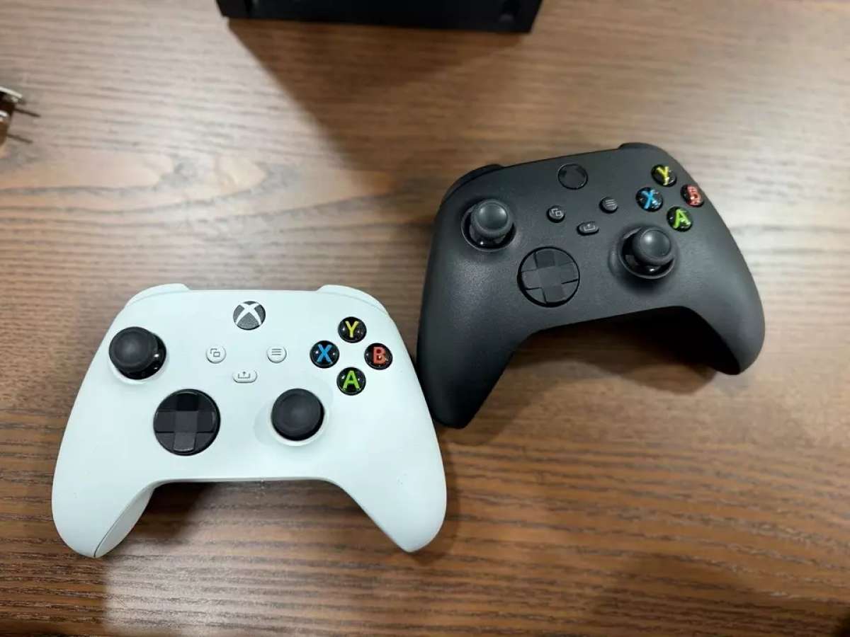 Microsoft Xbox Series X 1TB Video Game 2 Console