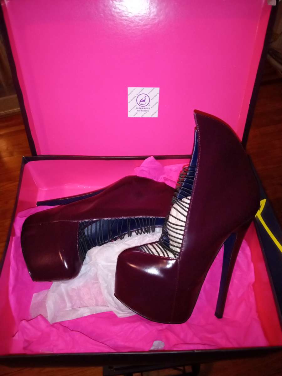 LONDON TRASH BRAND NEW IN BOX WOMEN SHOES AT GREAT PRICES