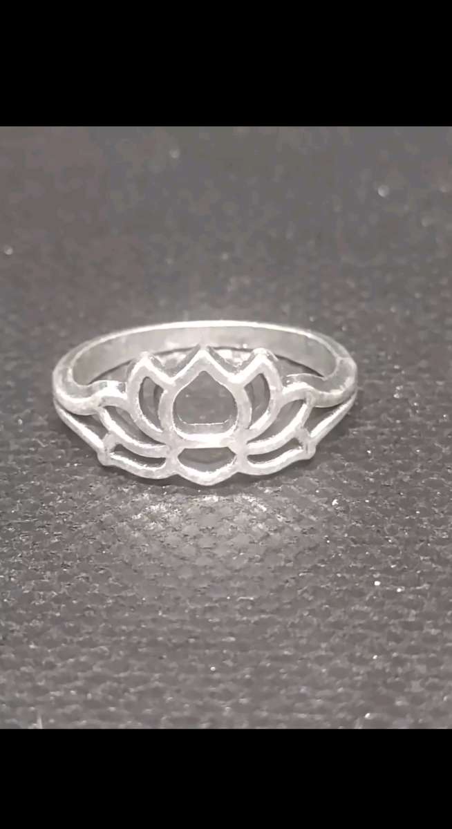 Silver Lotus Flower Ring