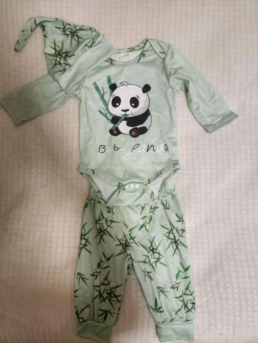 0 to 3 Months Baby Boys Panda Green Pajamas Set