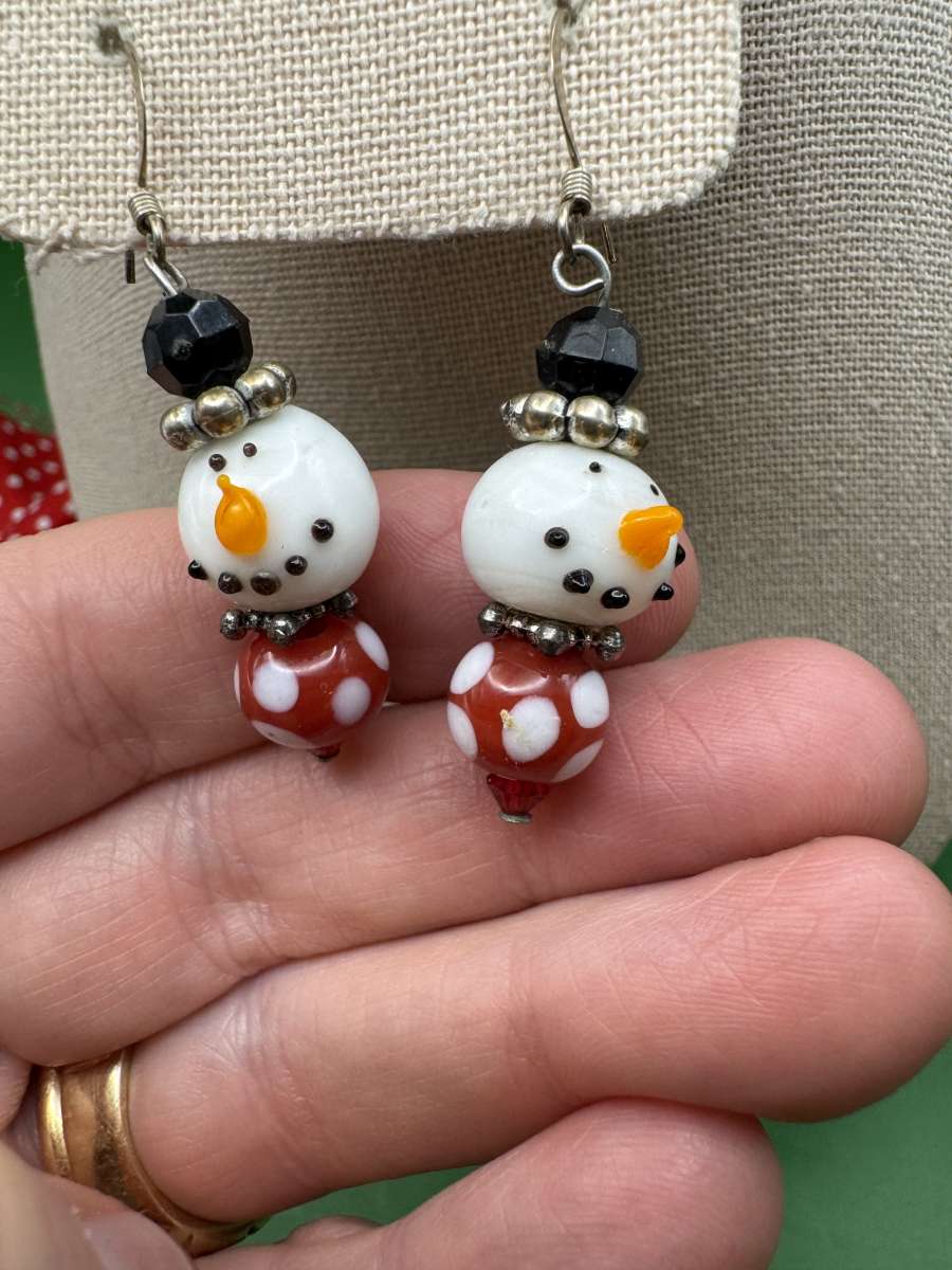 2040Vintage Art Glass Hand Blown Snowman Earrings Dangle Dro