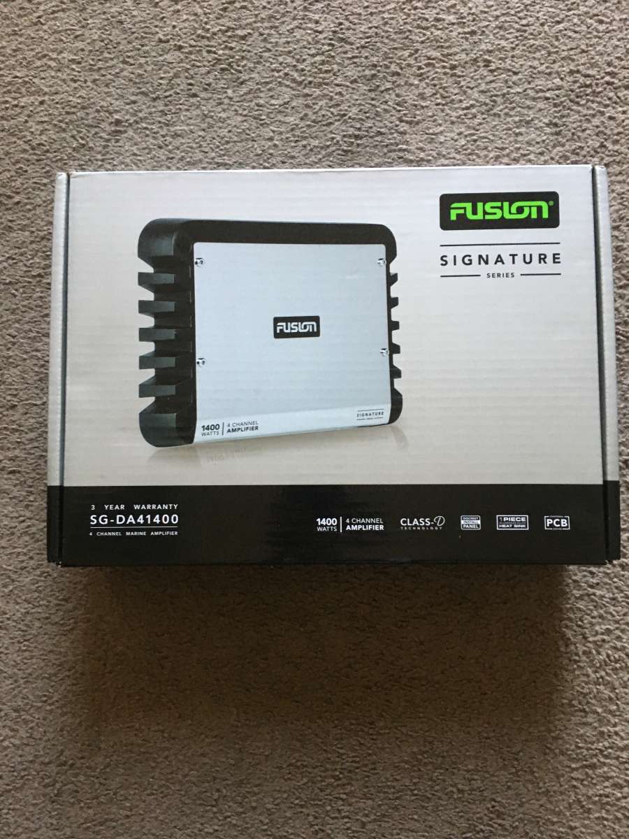 Brand new Fusion Amp 4 channel 1400 watt