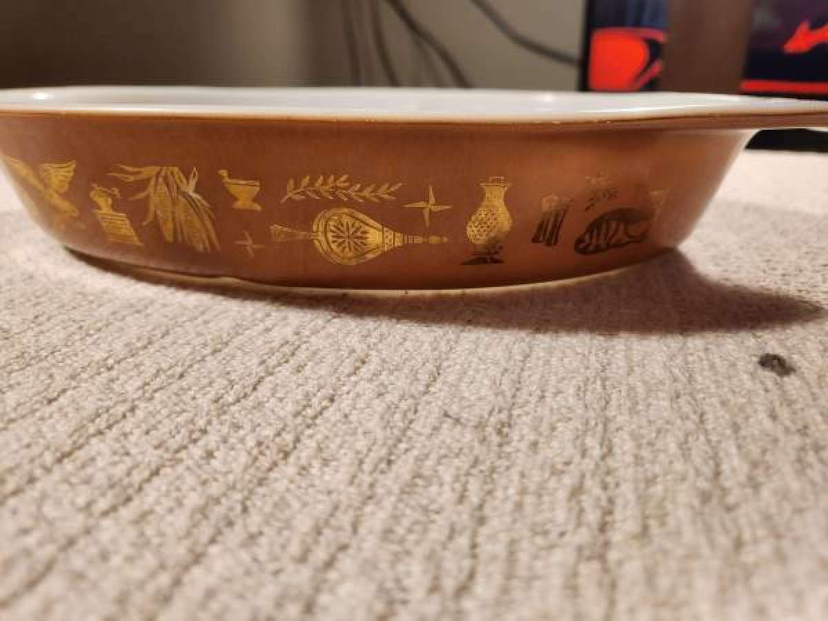 pyrex dish with gold leaf