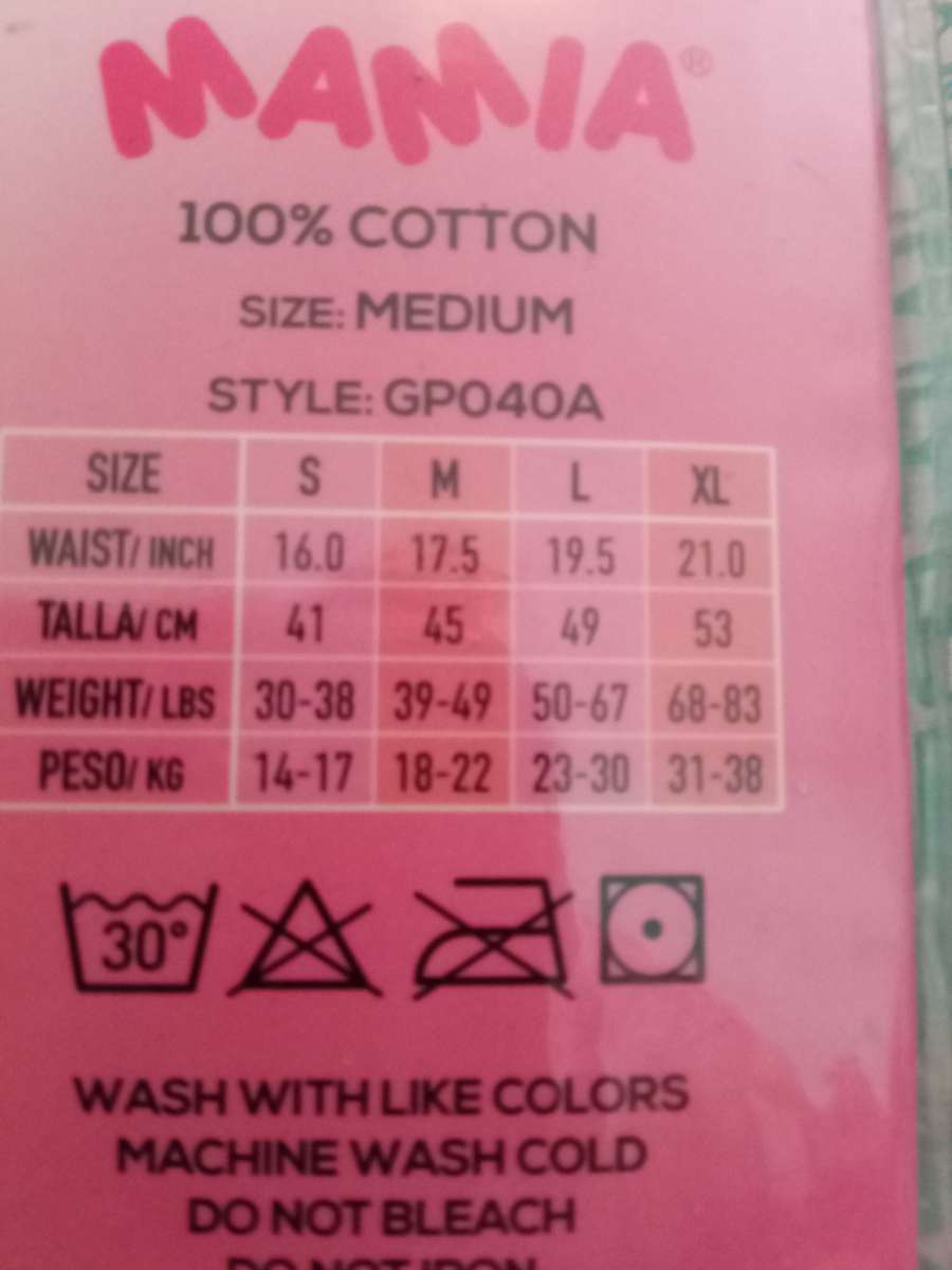 girl brief mamla on the back size