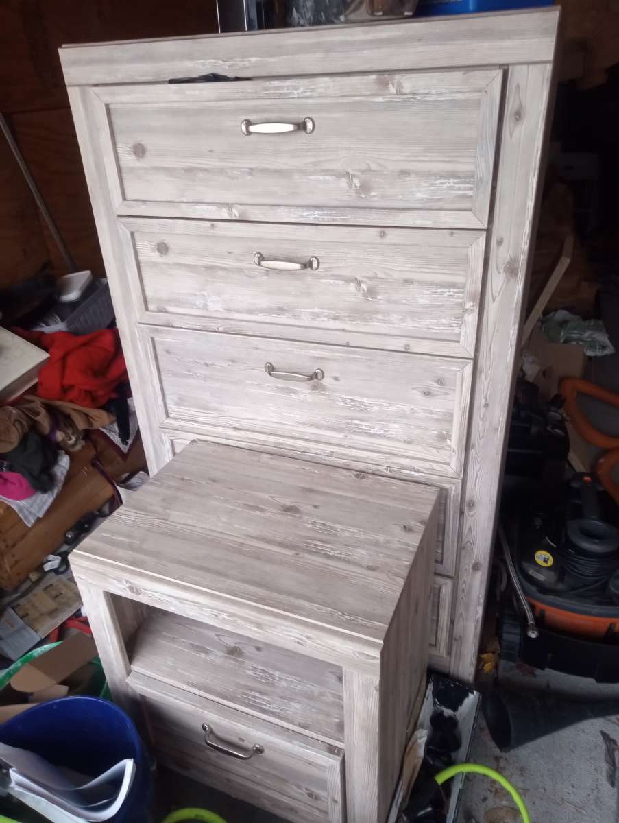 Ashley chest 5 drawer and matching nightstand