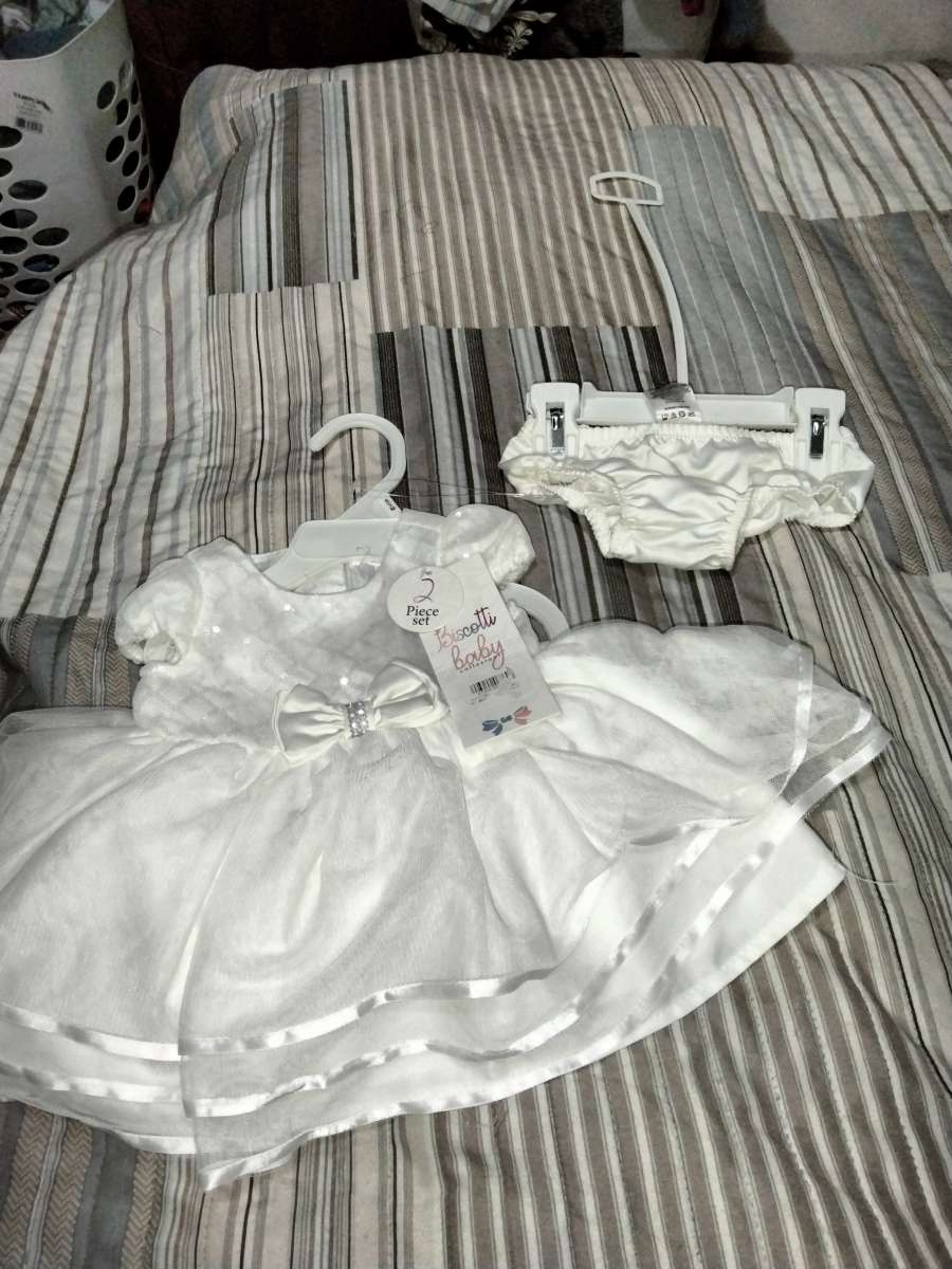 0 to 3 months old girl clothes