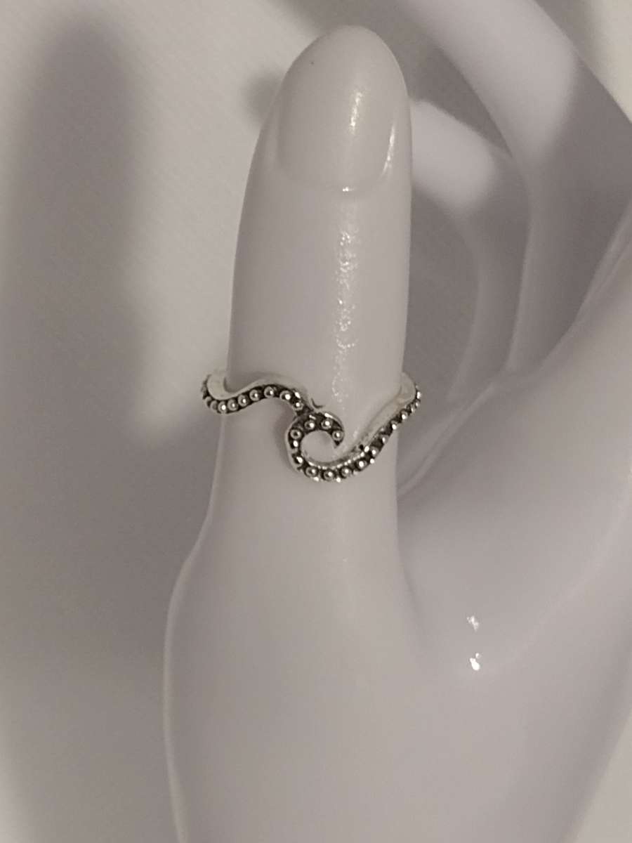 Curled Silver Ring