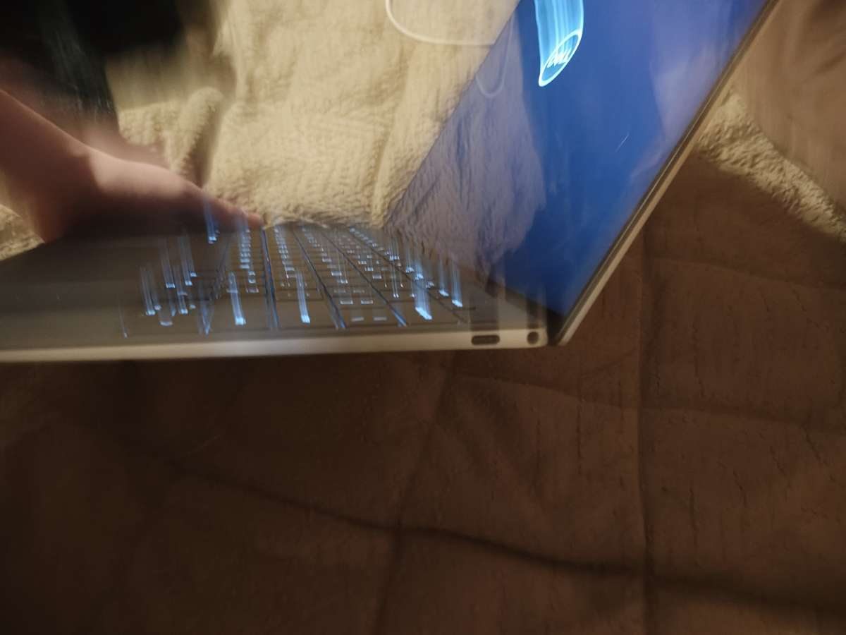 Dell XPS windows 11 touch screen