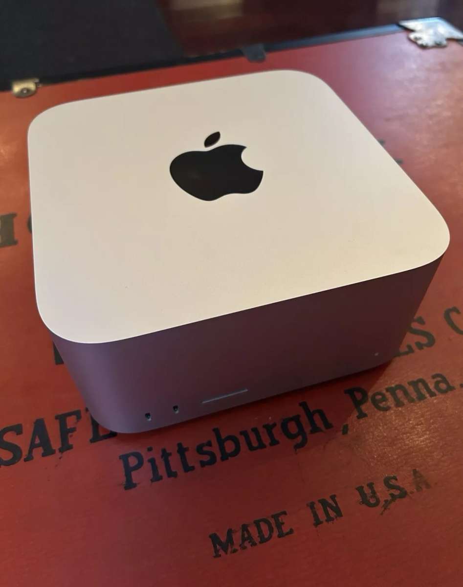 Apple Mac Studio M1 Max 10Core 64GB RAM 1TB SSD 32Core GPU E