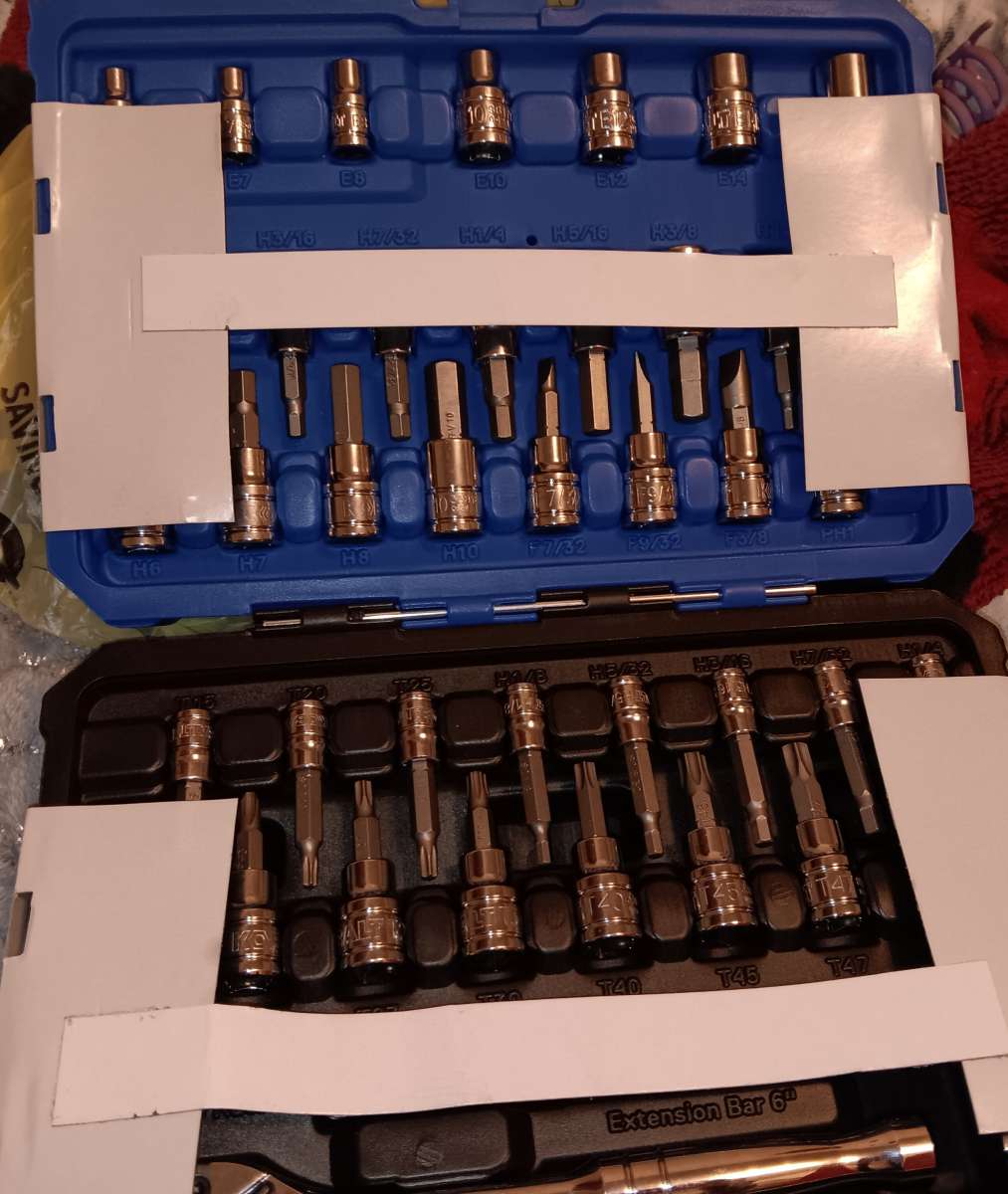 Socket set
