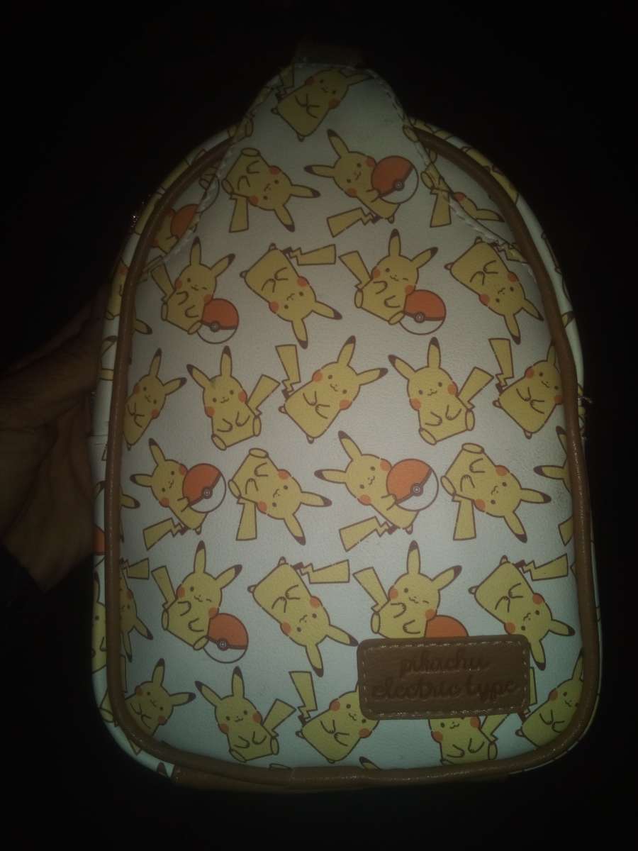 Bloworld Pikachu Electric type sling purse