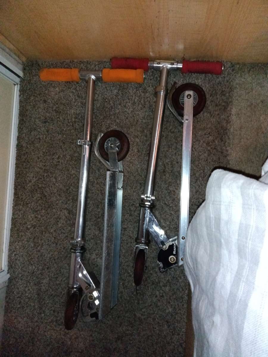 razor scooters