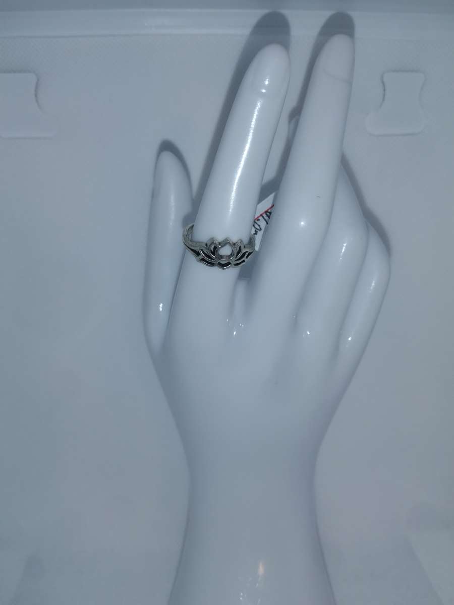 Silver Lotus Flower Ring