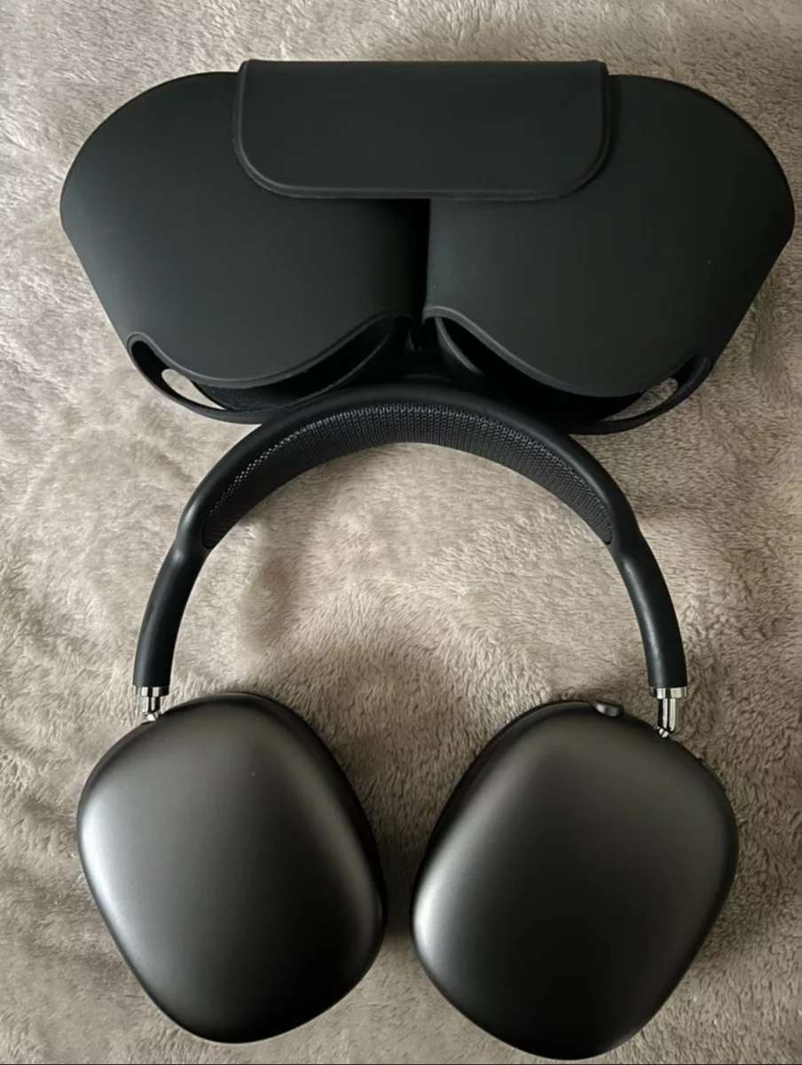 Apple AirPods Max USB C Type