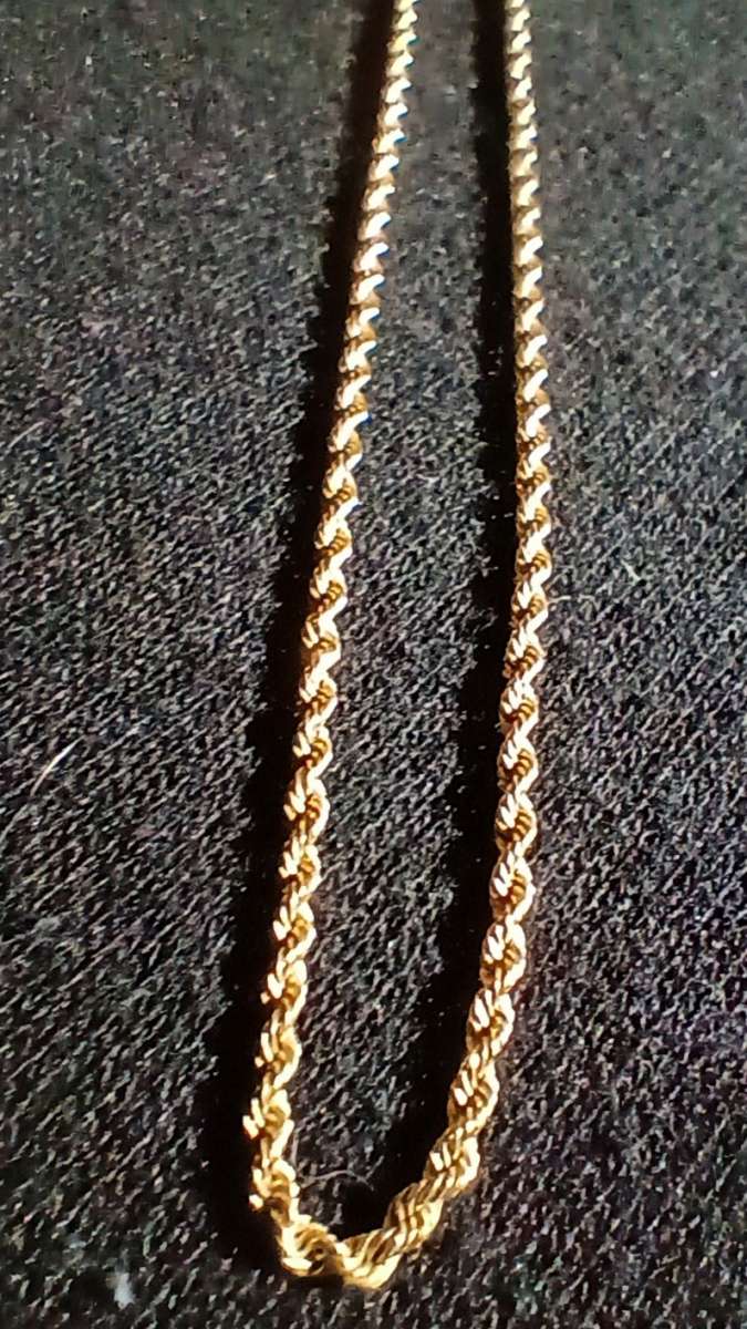 18k Gold Rope chain