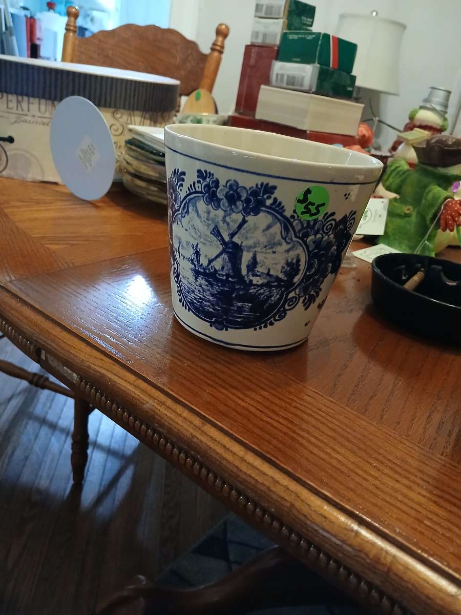 1950s Hand painted Delft blue windmill planter