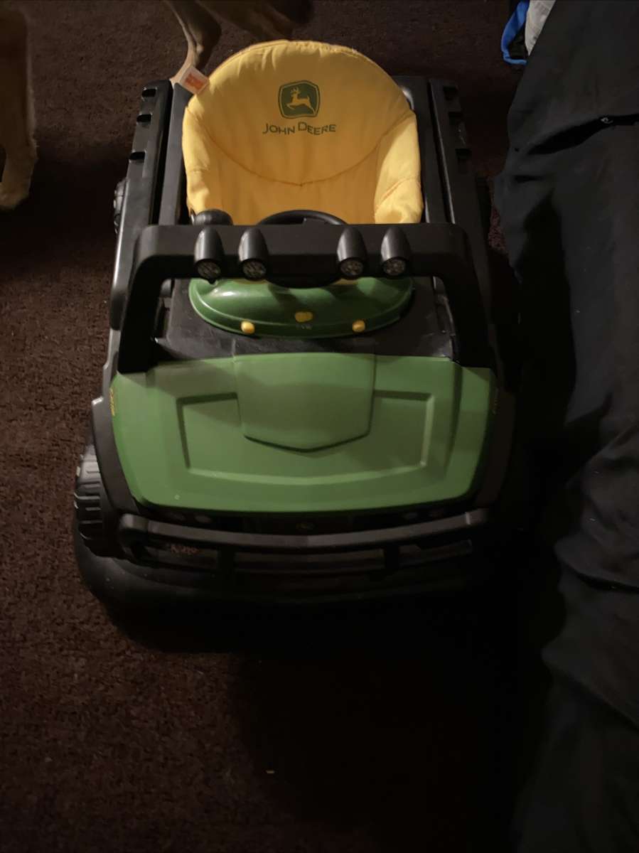 John deer baby walker brand new