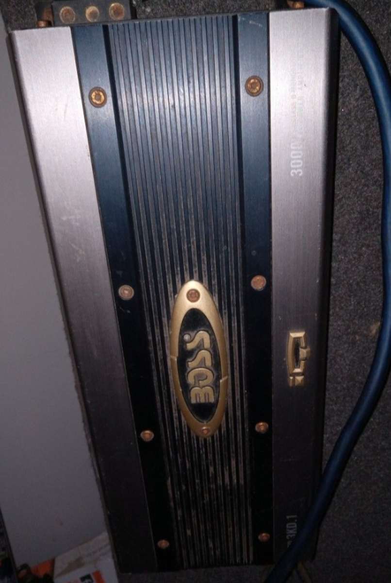 2 12inch Pioneer Speakers In Box