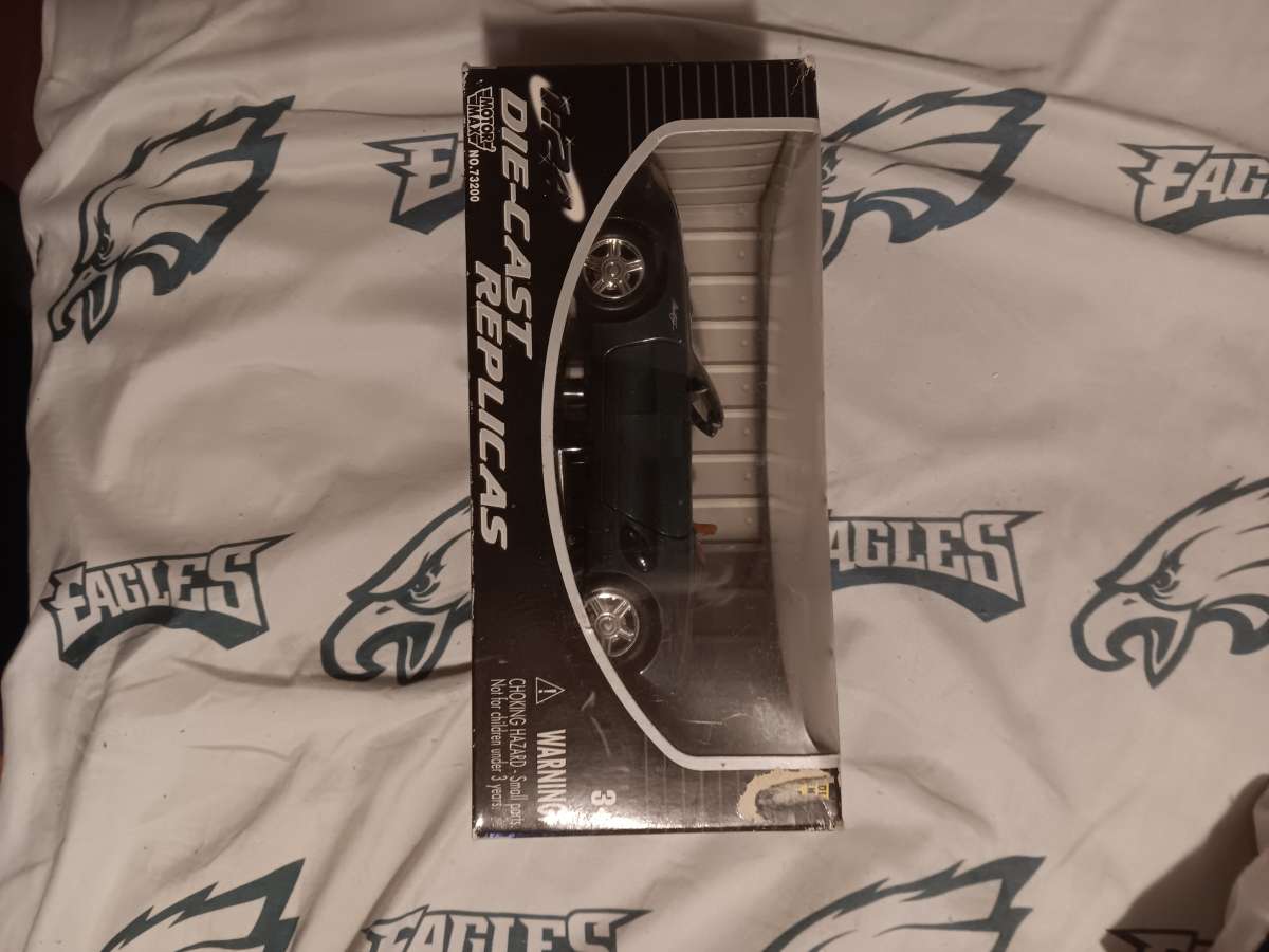 die cast replica car