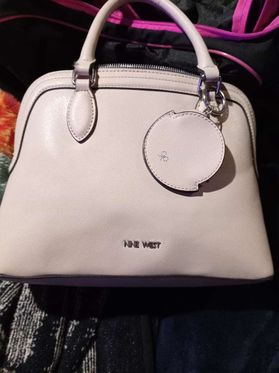 nine West hand bag
