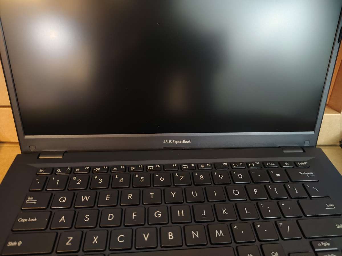 ASUS Laptop ExpertBook 14 inch