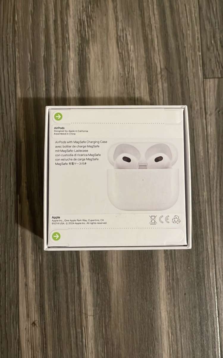 AirPod 3 wMagSafe Charger