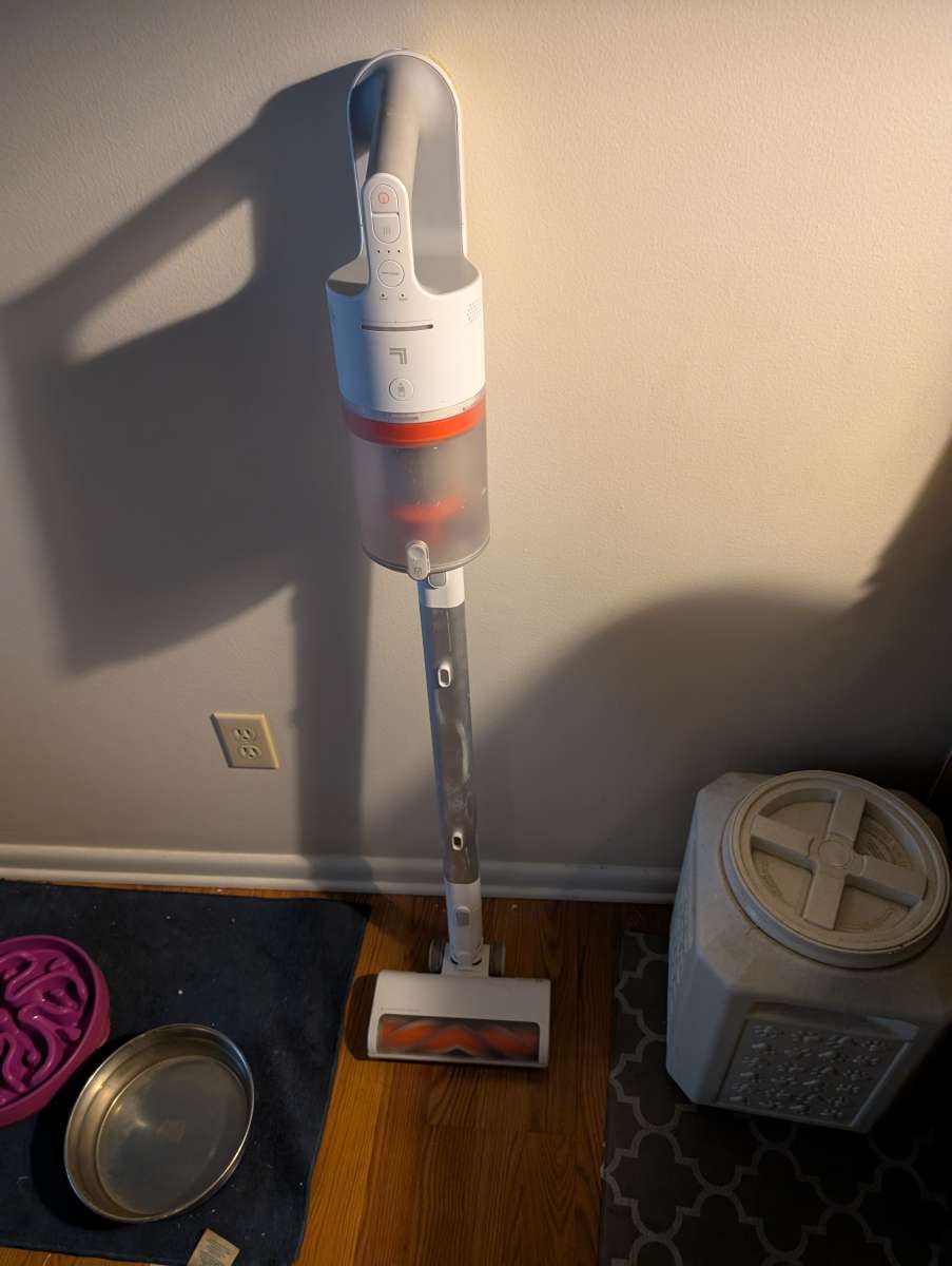 Sharper Image Cordless Vacuum