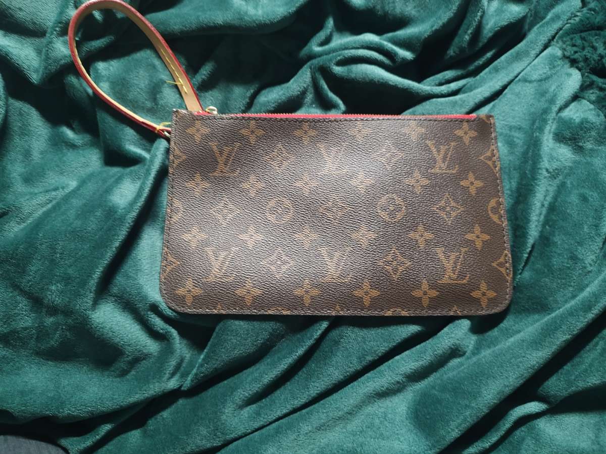 Large Louis Vuitton Neverfull shoulder bag