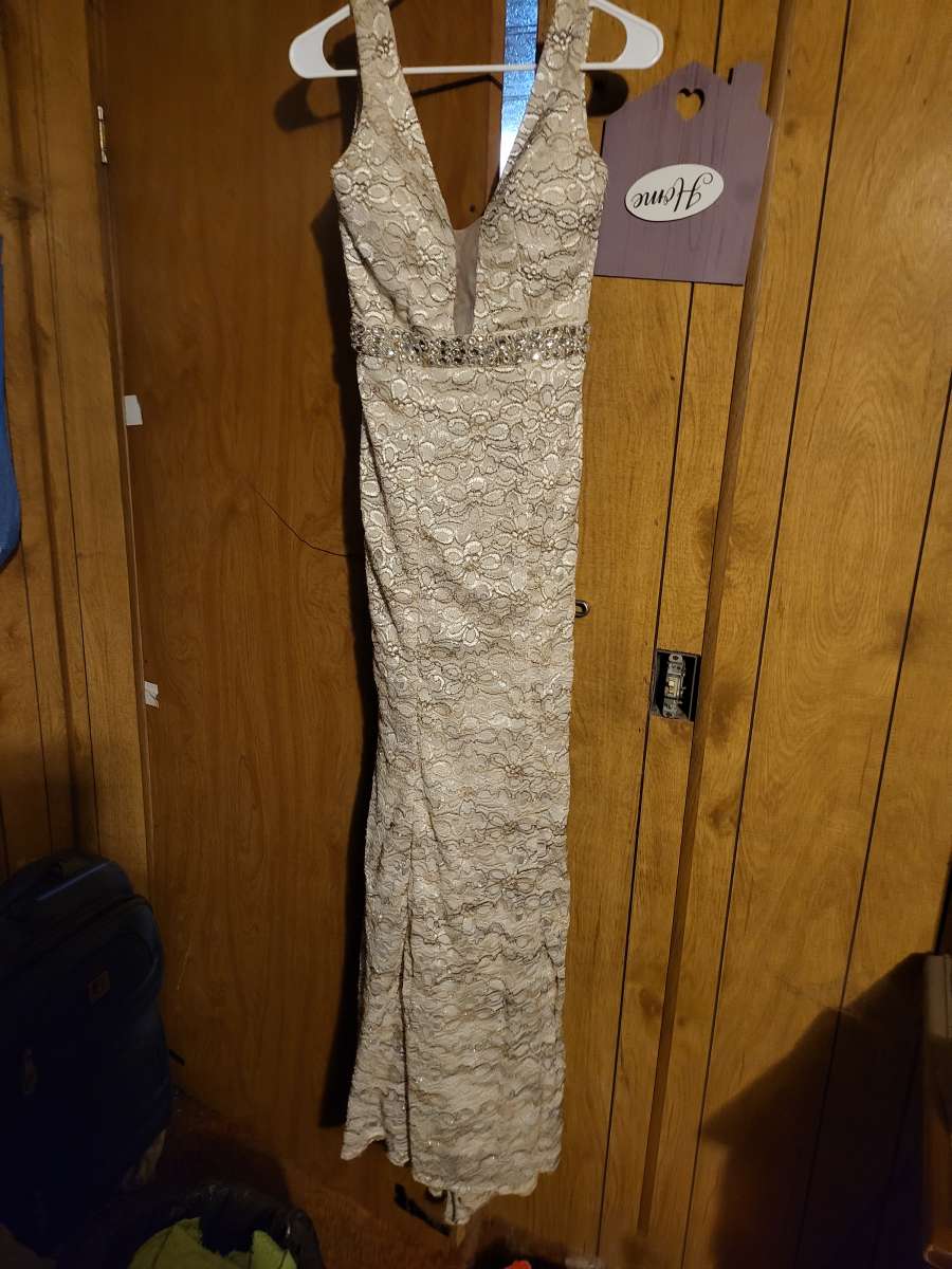 womens dress size 2