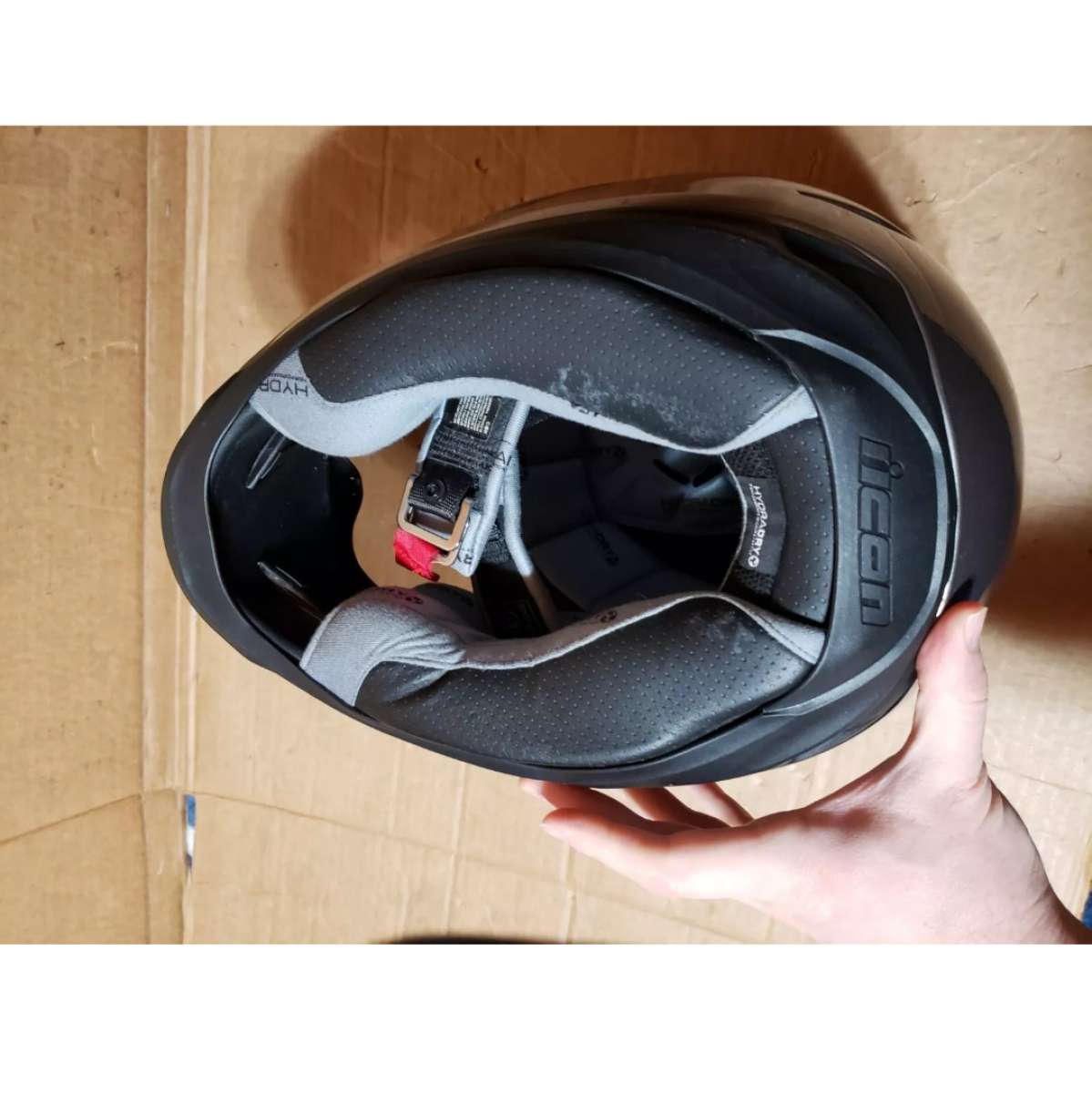 Icon Airmada Gloss Helmet Medallion Silver Medium Like New