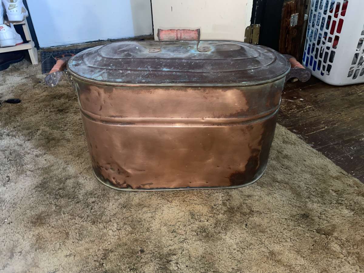 antinque copper boiler basin tub