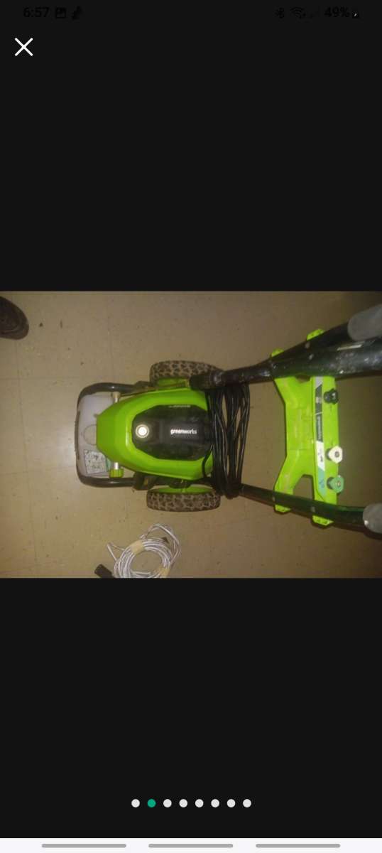 Greenworks 2000psi electric pressure washer