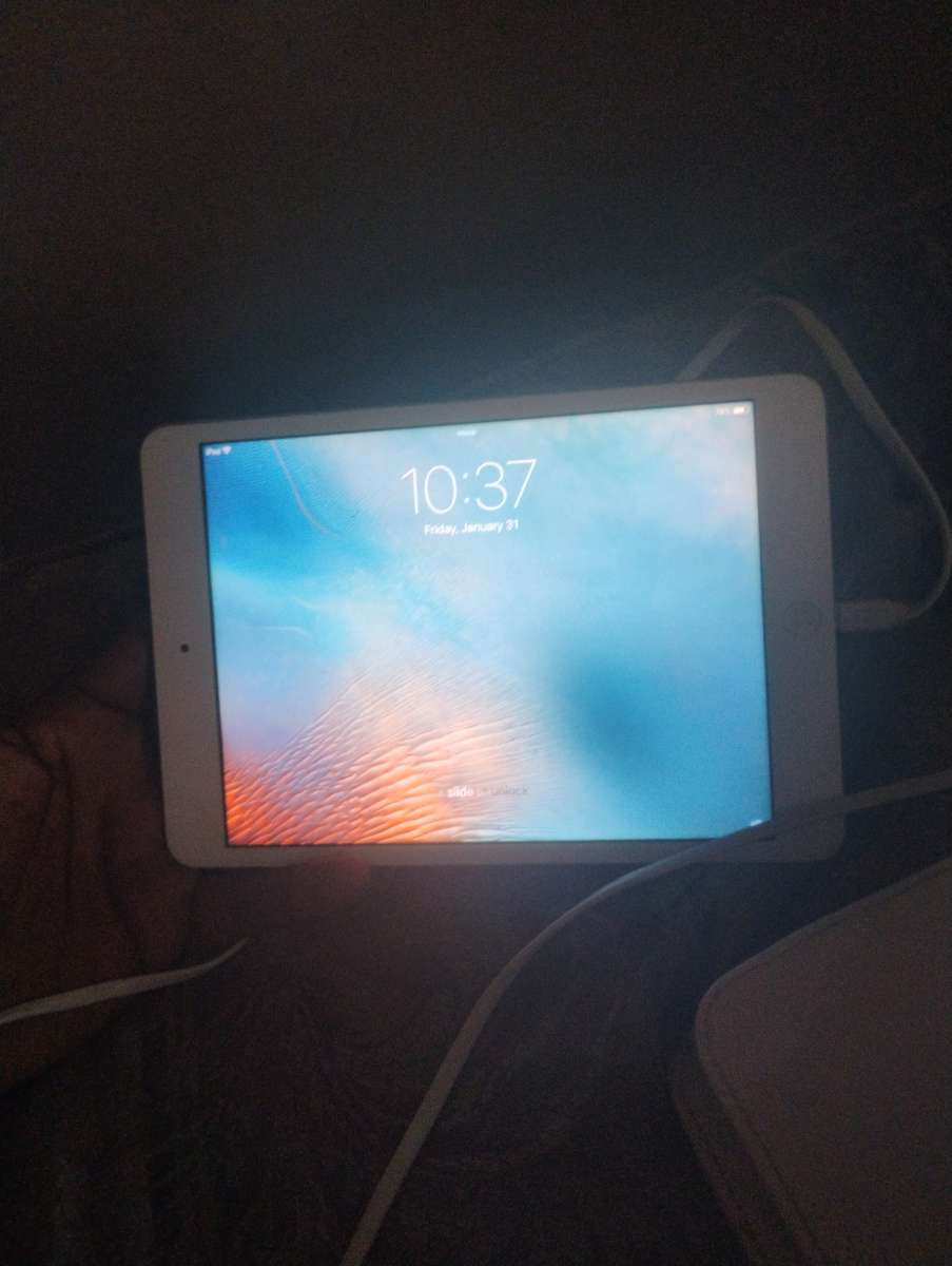 Apple iPad mini 2 second generation
