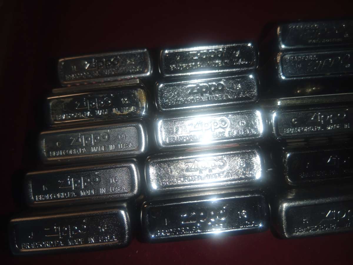 19 Zippo lighters most of them never used I want 300 for all