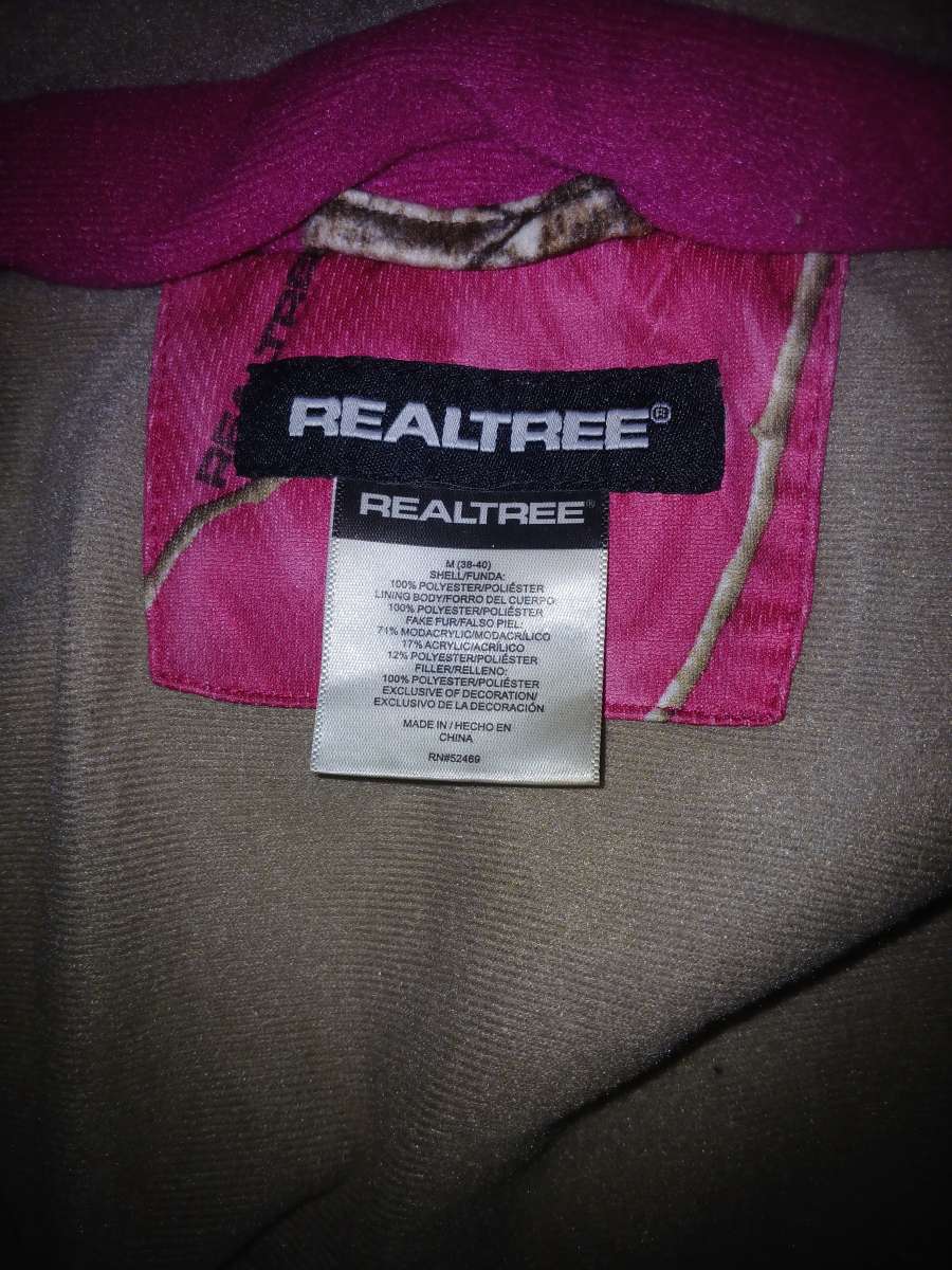 a pair of women boots size 6 and a womens medium jacket tree