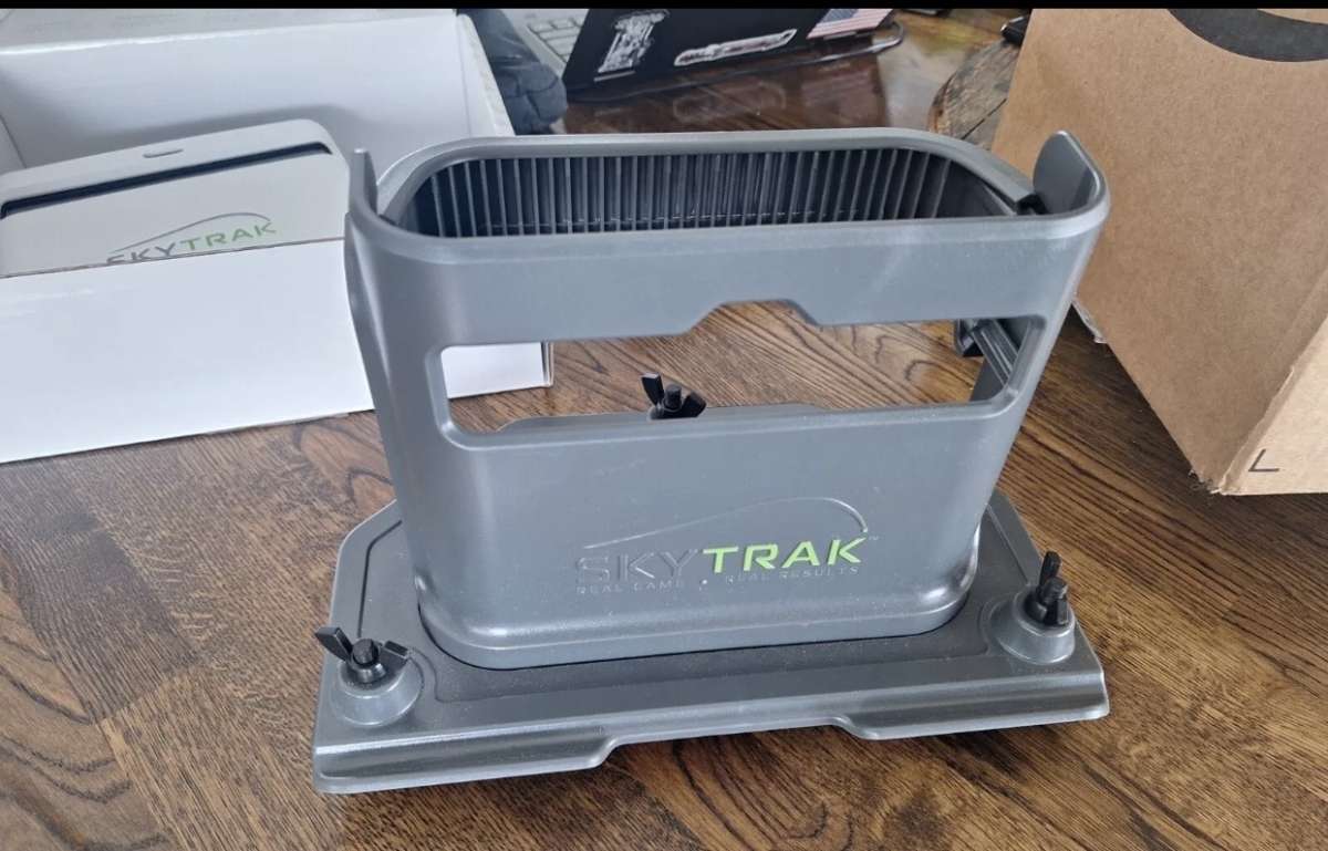 SkyTrak Plus Golf Simulator