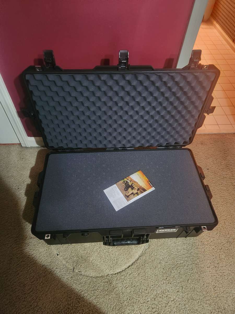 New Pelican Air 1615