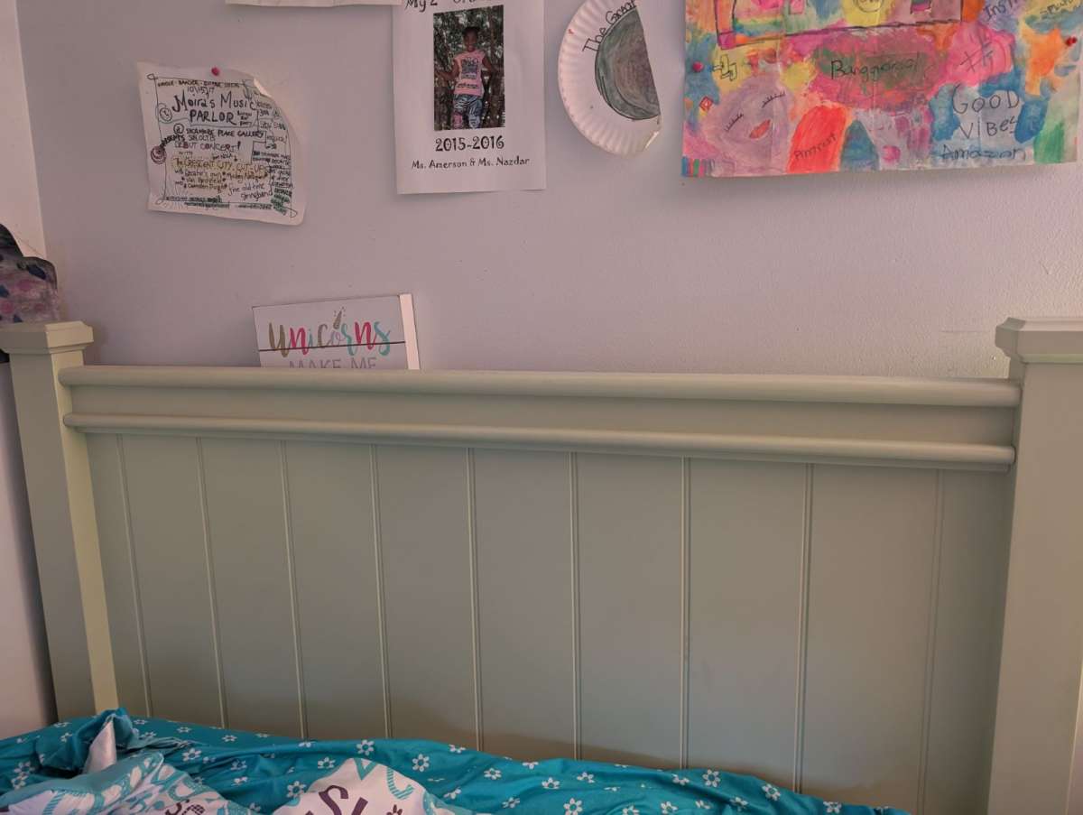 full size bed and mattress