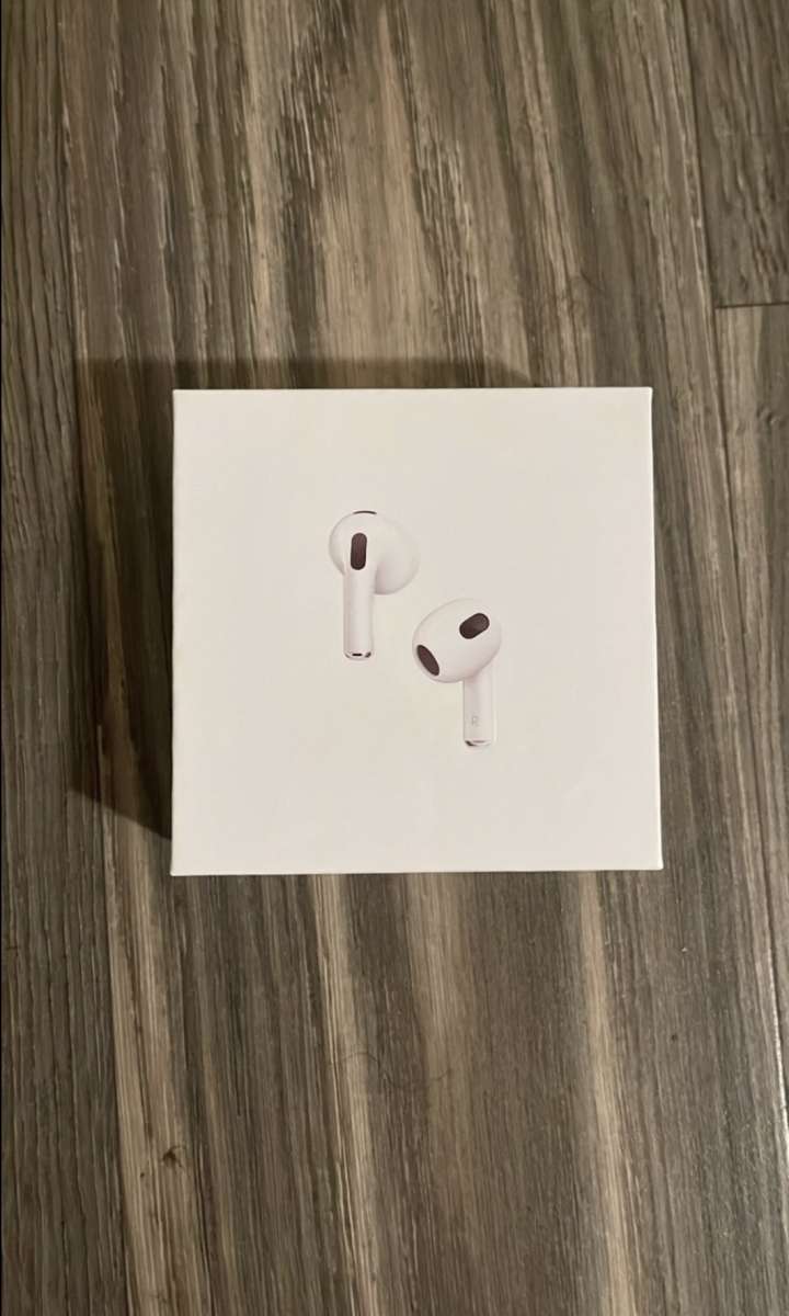 AirPod 3 wMagSafe Charger