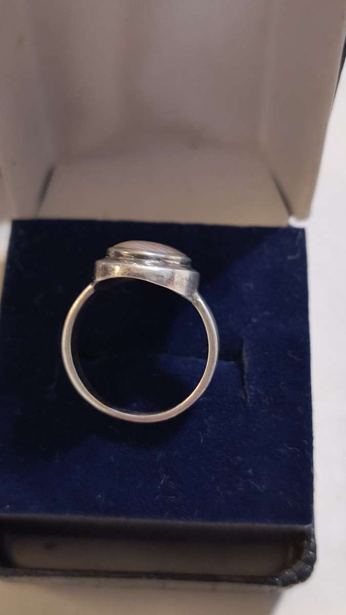 Vintage Avon Mother of Pearl Ring