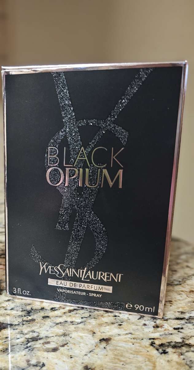 YSL BLACK OPIUM
