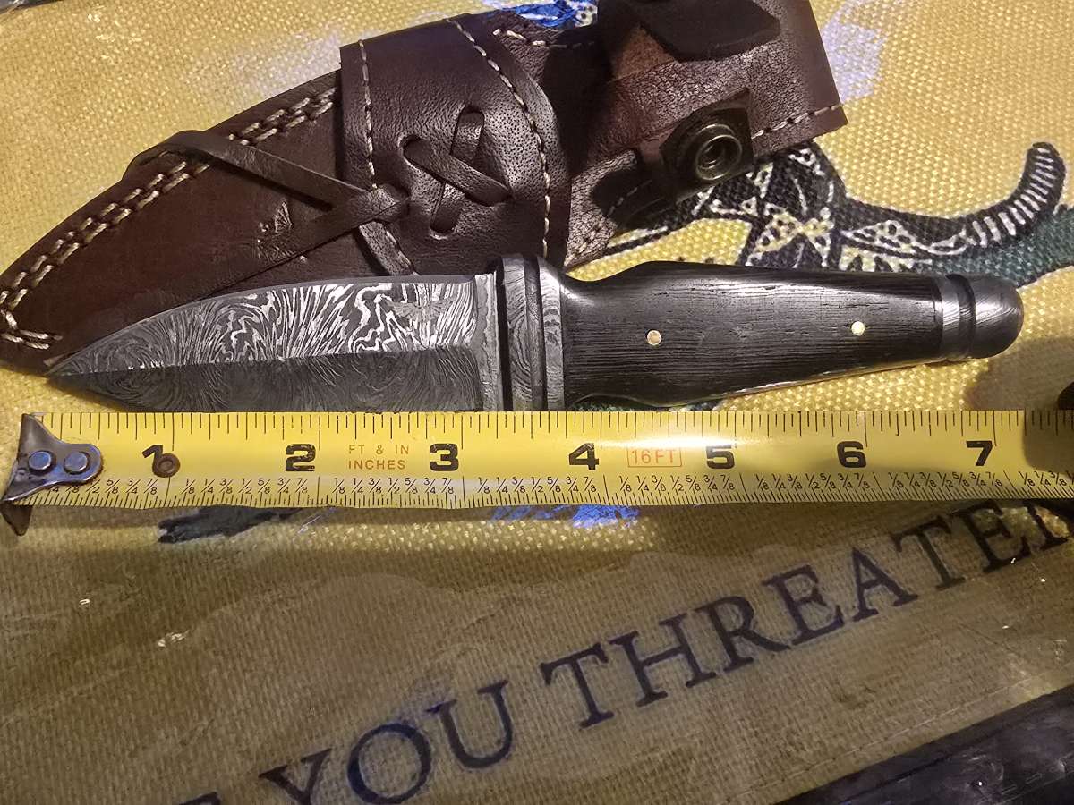 Damascus steel dagger