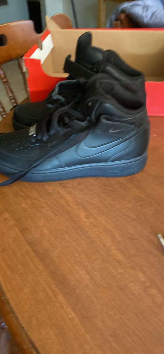 black Air Force brand new
