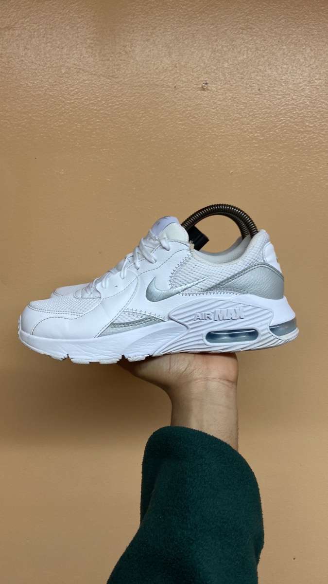 Nike Air Max Excee White Metallic Platinum