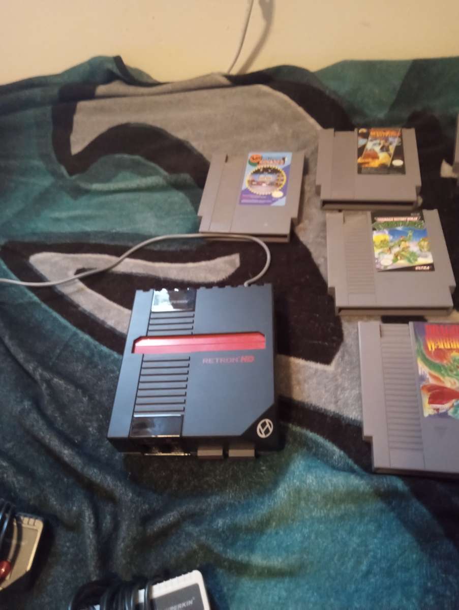 retron Nintendo in HD with games