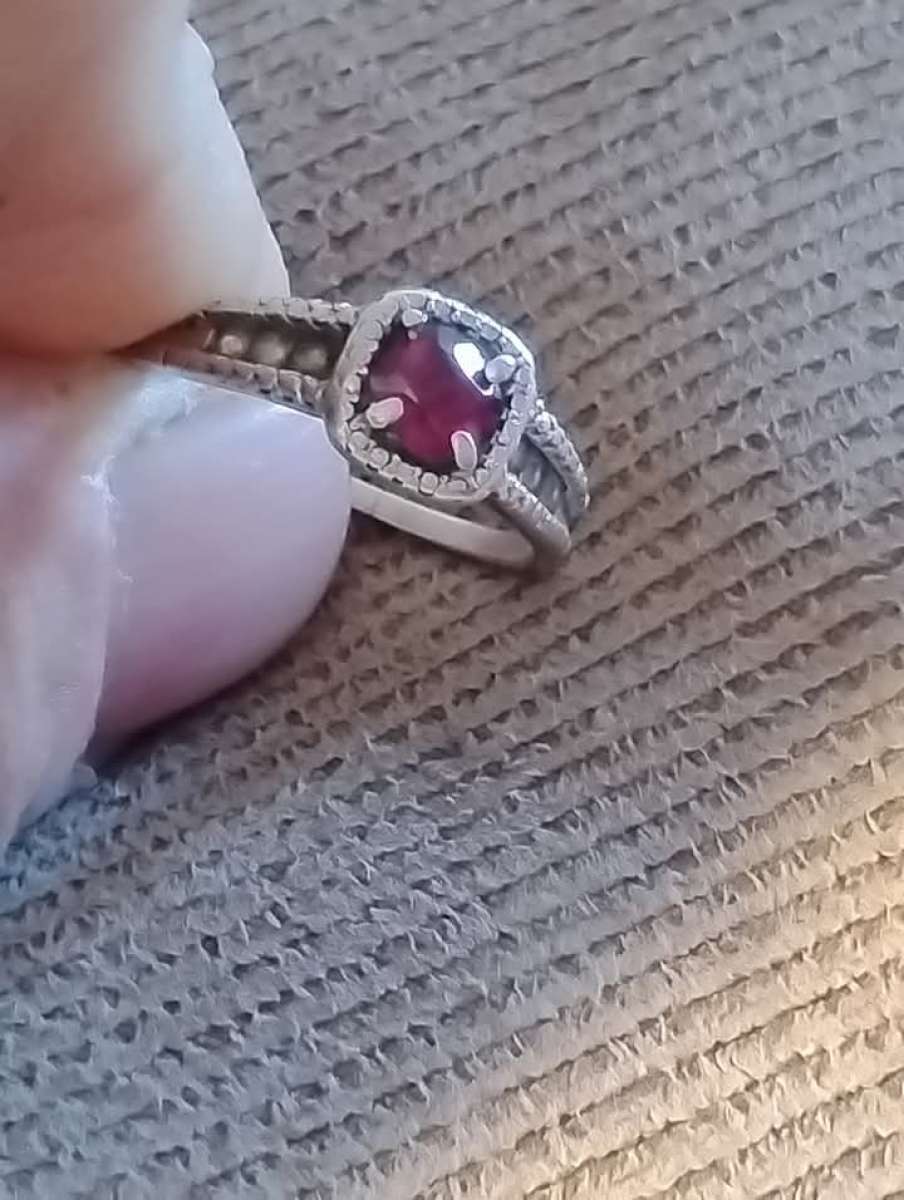 womens 925 silver ring size 8