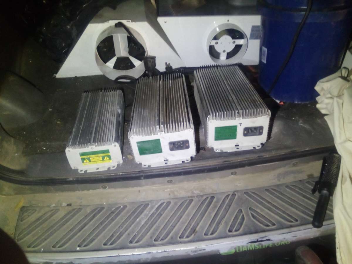 light fixtures with ballest