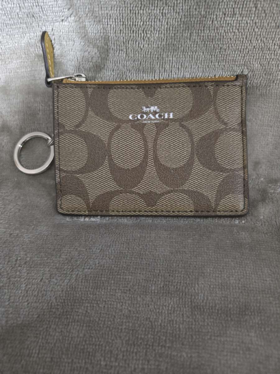 COACH SIGNATURE CS PVC MINI ID SKINNY SV  KHAKI  PETAL